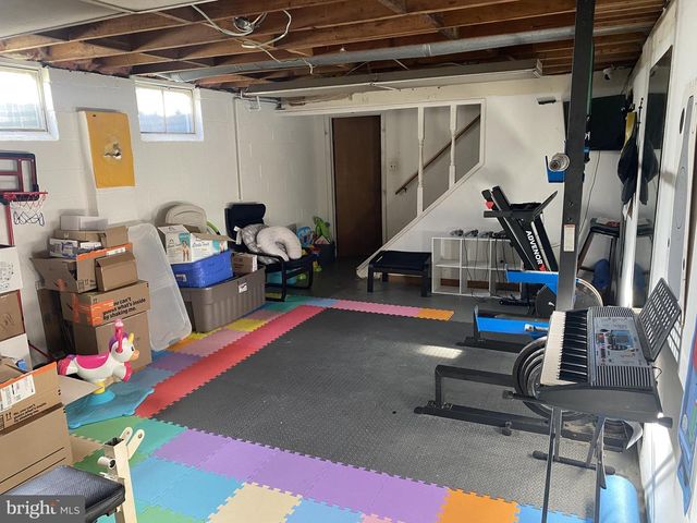 9 BIRCH CT, Blackwood, NJ 08012