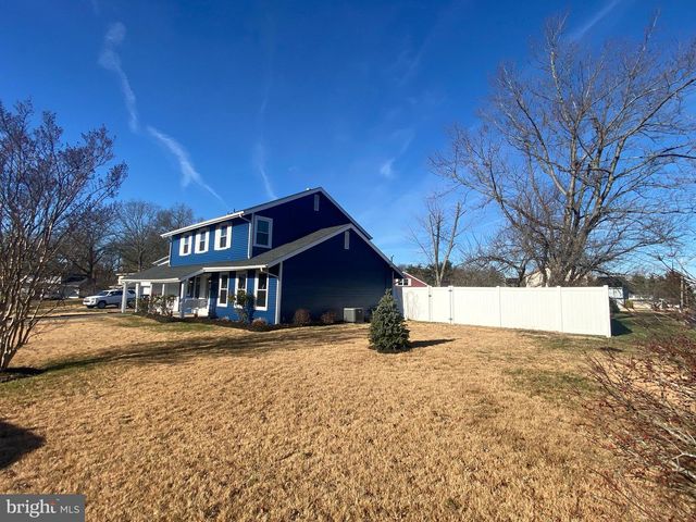 9 BIRCH CT, Blackwood, NJ 08012