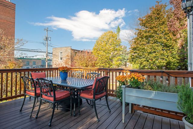 4740 N Hermitage Avenue, Chicago, IL 60640