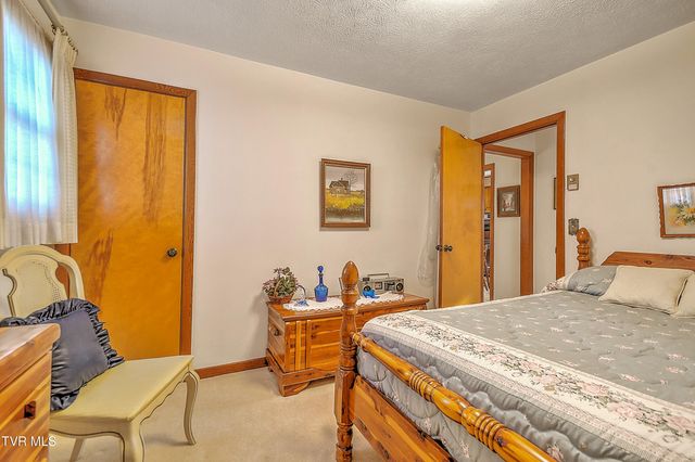 844 Fain Avenue, Kingsport, TN 37660