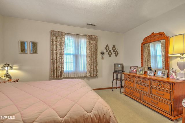 844 Fain Avenue, Kingsport, TN 37660