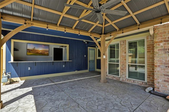 2202 Dristone Drive, Kingwood, TX 77339