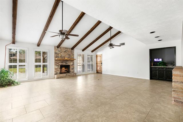 2202 Dristone Drive, Kingwood, TX 77339