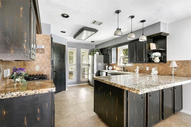 2202 Dristone Drive, Kingwood, TX 77339