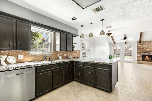 2202 Dristone Drive, Kingwood, TX 77339