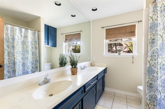 2202 Dristone Drive, Kingwood, TX 77339