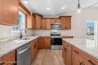 504 Ashwood Ave, Elizabethtown, KY 42701
