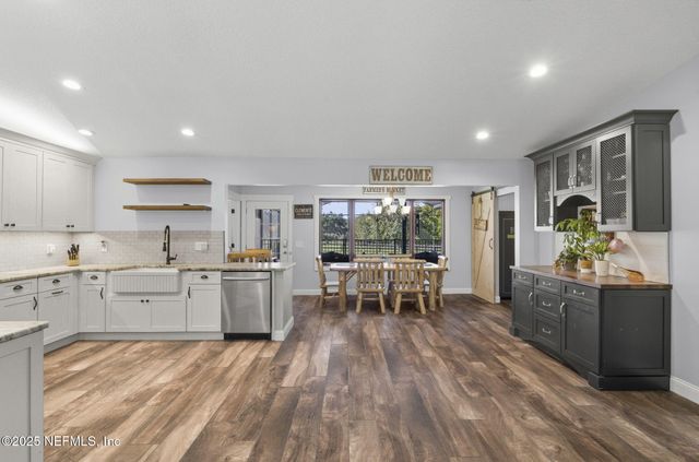 4299 HAWK HAVEN Road, Middleburg, FL 32068