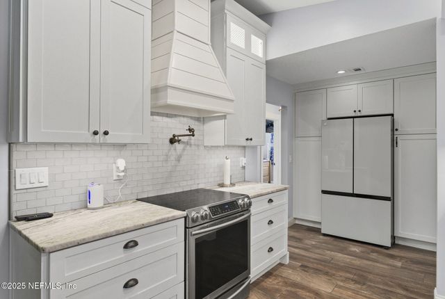 4299 HAWK HAVEN Road, Middleburg, FL 32068