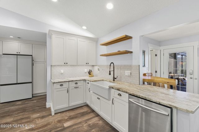 4299 HAWK HAVEN Road, Middleburg, FL 32068