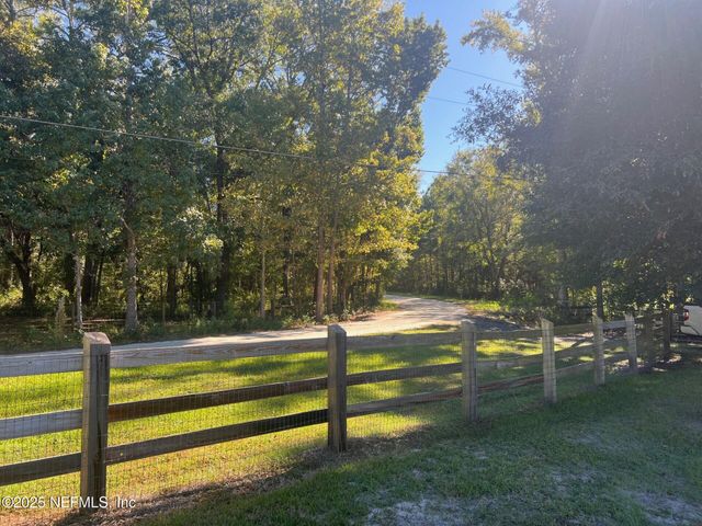 4299 HAWK HAVEN Road, Middleburg, FL 32068