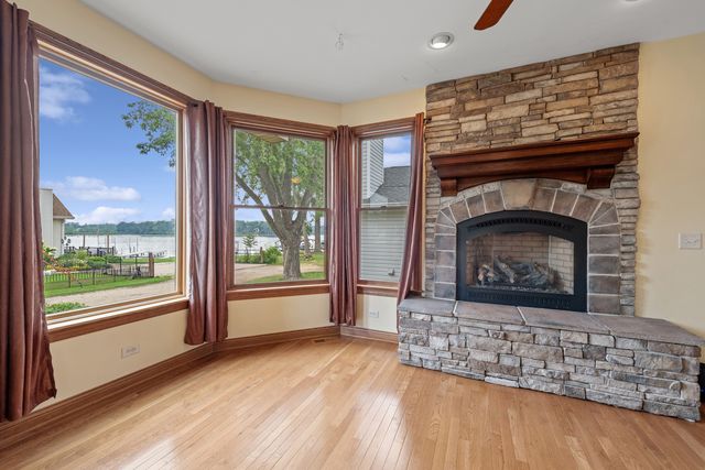4130 Dutch Mill Lane, Delavan, WI 53115