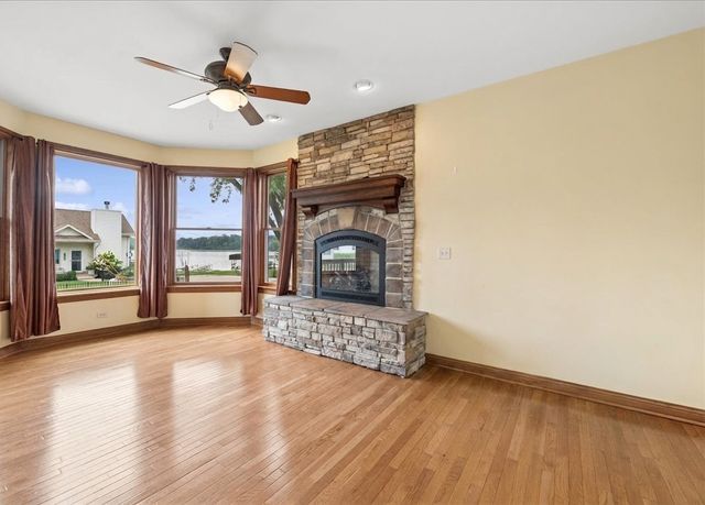 4130 Dutch Mill Lane, Delavan, WI 53115