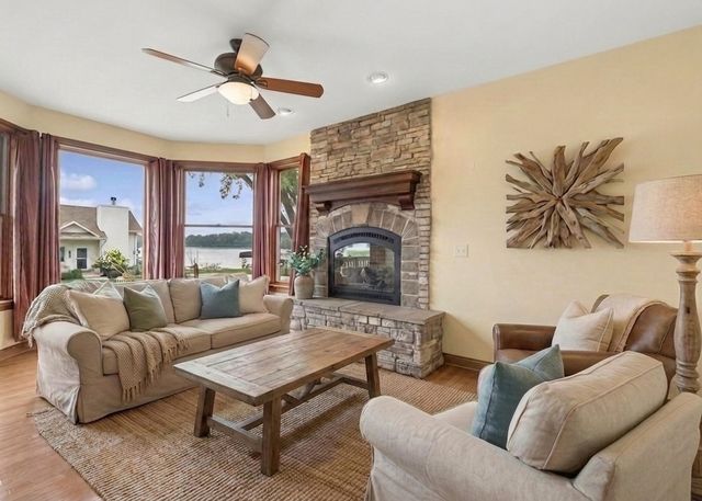 4130 Dutch Mill Lane, Delavan, WI 53115