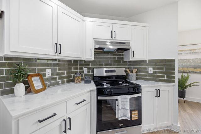 13659 S Nyssa Court, Glenpool, OK 74033