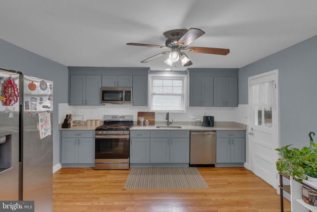 200 WILSON AVE, Hightstown, NJ 08520