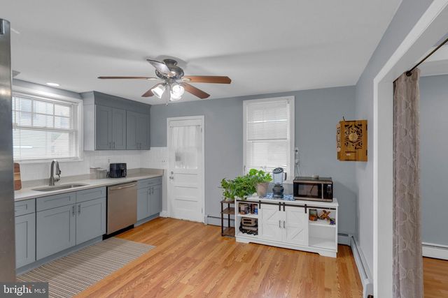 200 WILSON AVE, Hightstown, NJ 08520