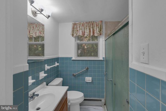 200 WILSON AVE, Hightstown, NJ 08520