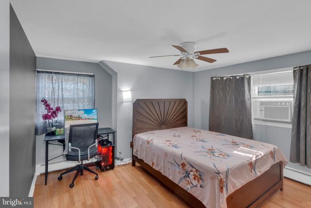 200 WILSON AVE, Hightstown, NJ 08520