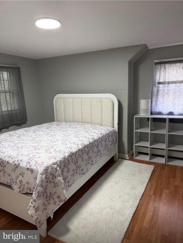 200 WILSON AVE, Hightstown, NJ 08520