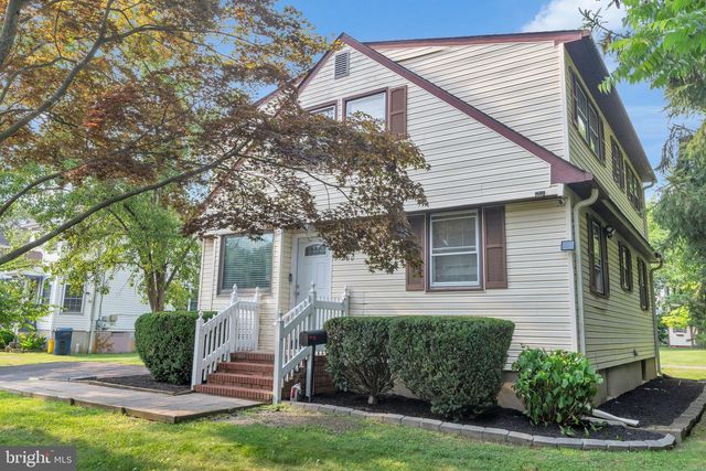 200 WILSON AVE, Hightstown, NJ 08520