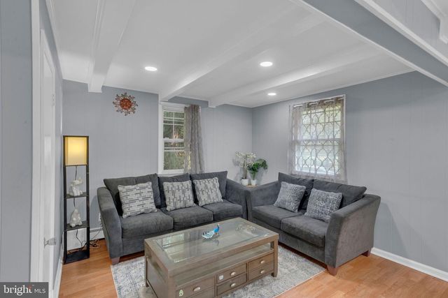 200 WILSON AVE, Hightstown, NJ 08520