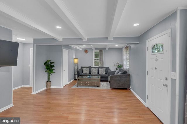 200 WILSON AVE, Hightstown, NJ 08520