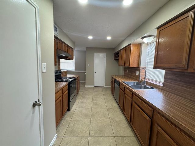 15002 Dunster Lane, Channelview, TX 77530