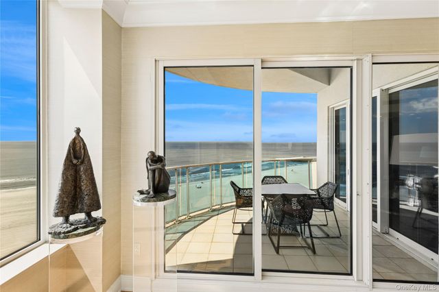 403 E Boardwalk 806, Long Beach, NY 11561