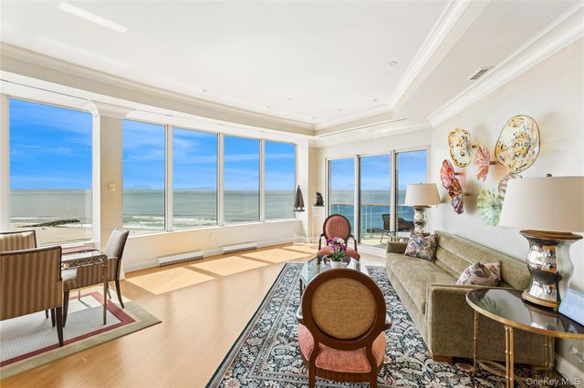 403 E Boardwalk 806, Long Beach, NY 11561