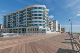403 E Boardwalk 806, Long Beach, NY 11561