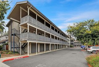 3845 Vineyard Ave F, Pleasanton, CA 94566