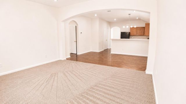 7543 Legacy Pines Drive, Cypress, TX 77433