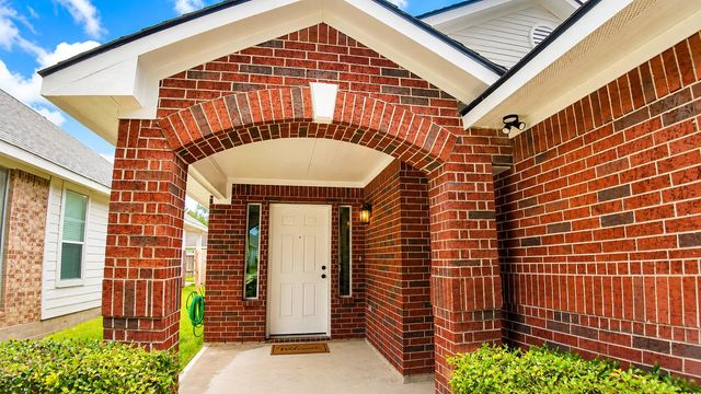 7543 Legacy Pines Drive, Cypress, TX 77433