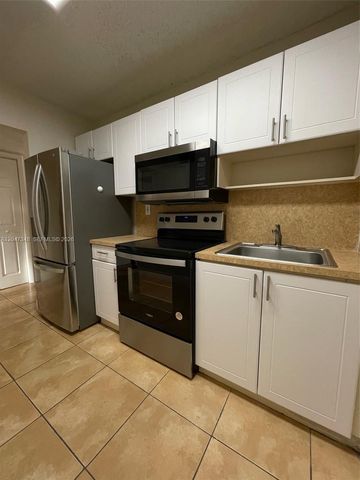 6950 Miami Gardens Dr 2-312A, Hialeah, FL 33015