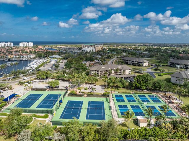 801 ISLAMORADA BOULEVARD 22B, Punta Gorda, FL 33955