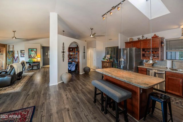 9295 E SHIRLEY Lane, Dewey, AZ 86327