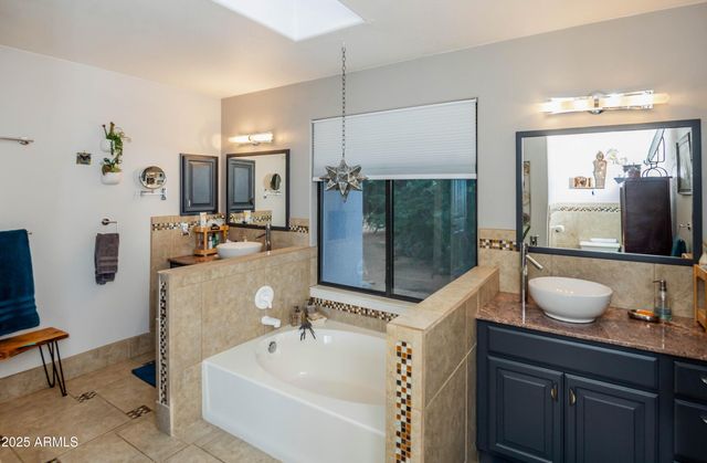 9295 E SHIRLEY Lane, Dewey, AZ 86327