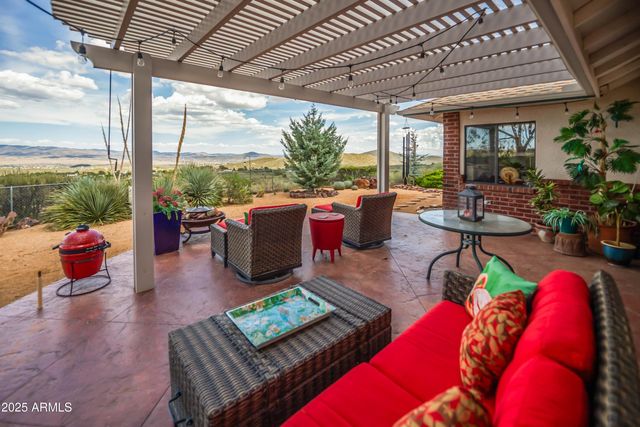 9295 E SHIRLEY Lane, Dewey, AZ 86327