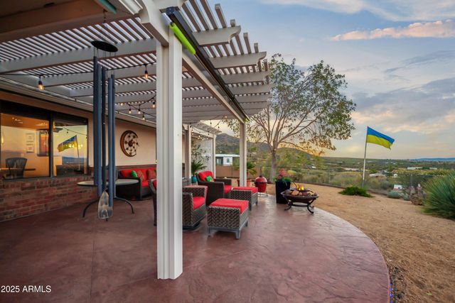 9295 E SHIRLEY Lane, Dewey, AZ 86327