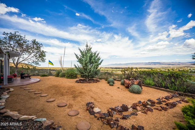 9295 E SHIRLEY Lane, Dewey, AZ 86327