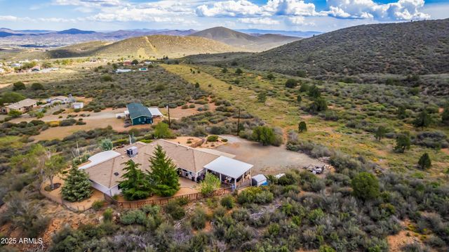 9295 E SHIRLEY Lane, Dewey, AZ 86327