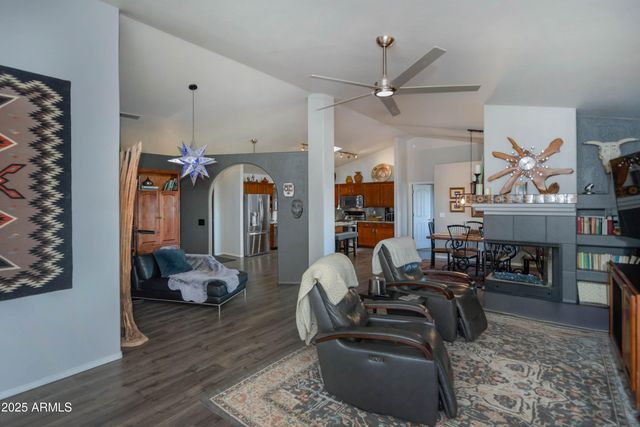 9295 E SHIRLEY Lane, Dewey, AZ 86327