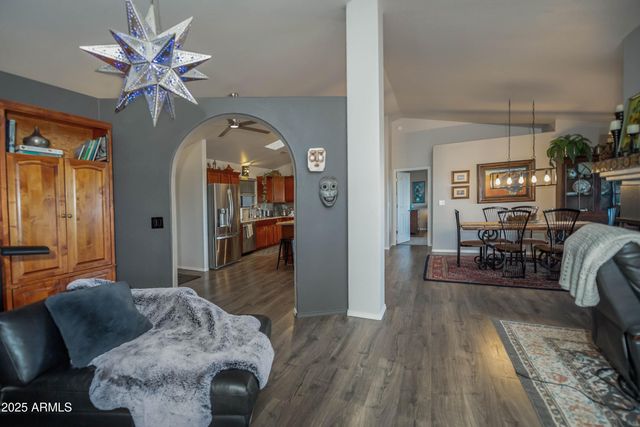 9295 E SHIRLEY Lane, Dewey, AZ 86327