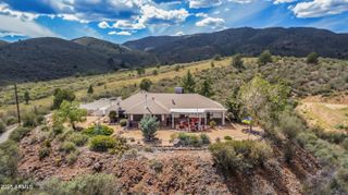 9295 E SHIRLEY Lane, Dewey, AZ 86327