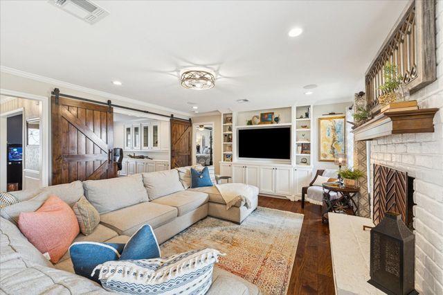 9715 Truscon Drive, Houston, TX 77080