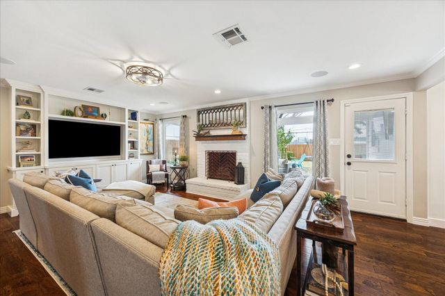 9715 Truscon Drive, Houston, TX 77080