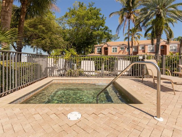 5531 46TH COURT W 5531, Bradenton, FL 34210