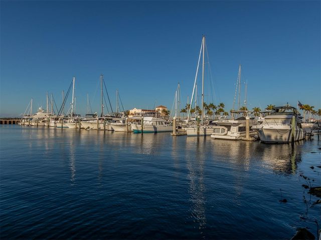 5531 46TH COURT W 5531, Bradenton, FL 34210