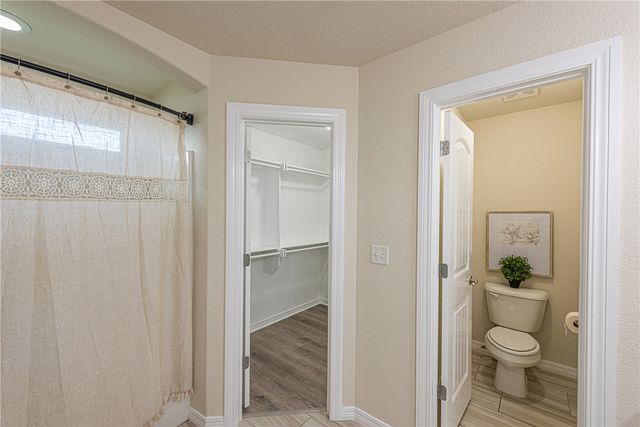 4456 W Wales Drive, Fayetteville, AR 72704